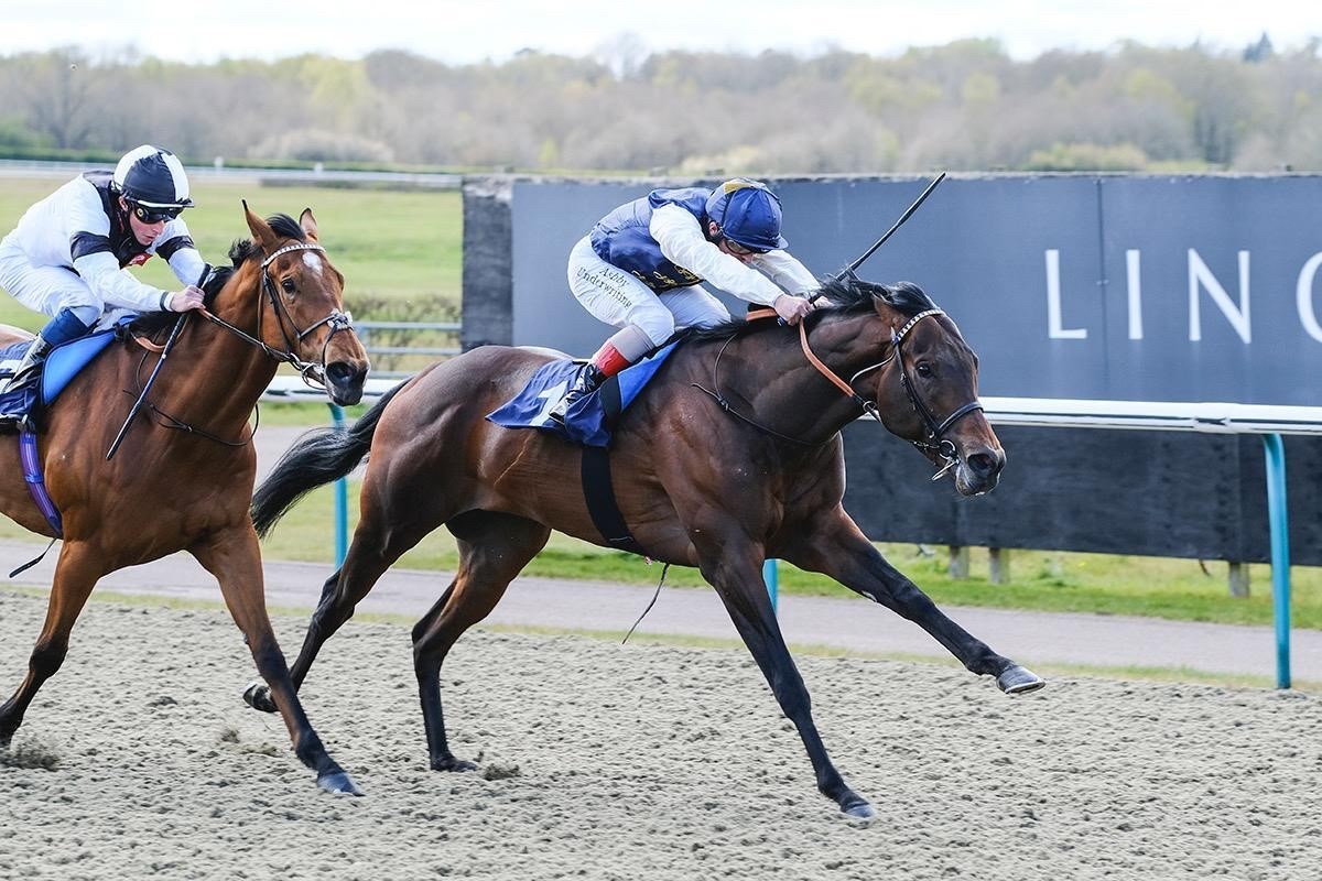 Beau Jardine Wins at Lingfield Park