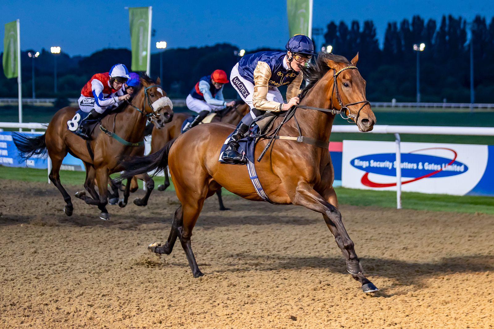 Motorious Wins at Wolverhampton