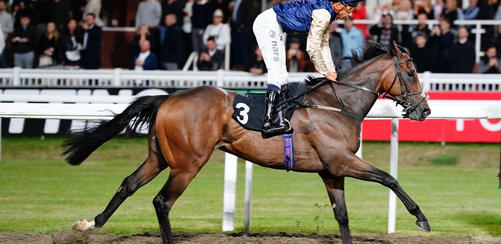 Bonaventure bounds to glory at Chelmsford