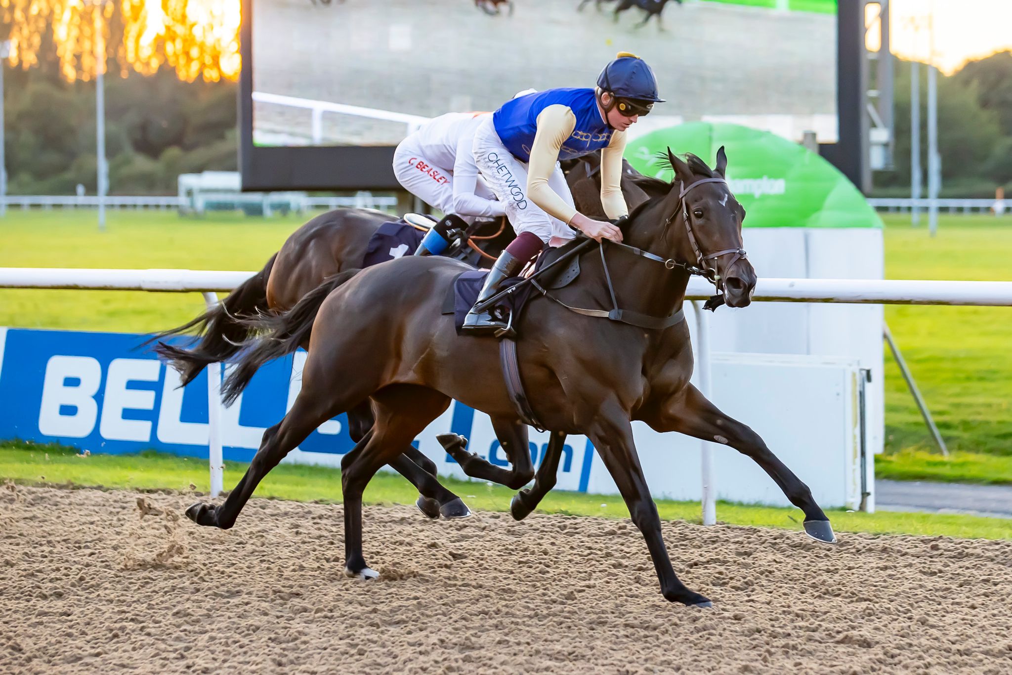 TALLULAH MYLA returns to winning form!